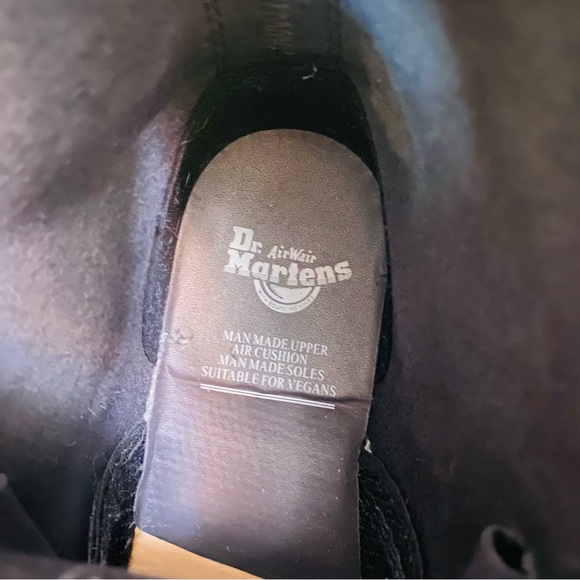 Dr. Martens 14045 Black Combat Boots Women's Size  8 Men’s Size 7 Vegan Air Wair - Picture 10 of 10
